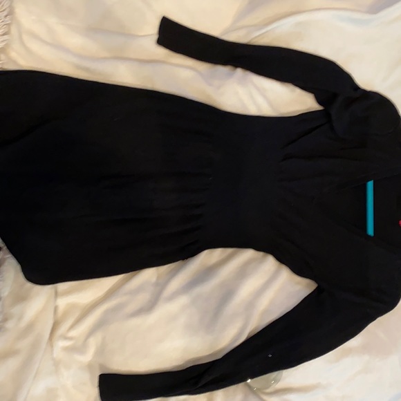 Solid black with stretch - Picture 1 of 4